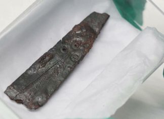 Cea mai veche inscriptie runica din Danemarca gasita pe lama unui cutit vechi de 2.000 de ani