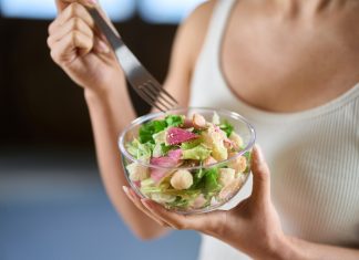 Mananci suficiente fibre? Acestea sunt beneficiile sale dincolo de colon